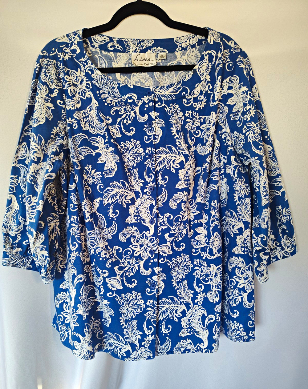 Linea by Louis Dell'Olio 1X Blue White Floral Woven Round Neck 3/4 Button Blouse